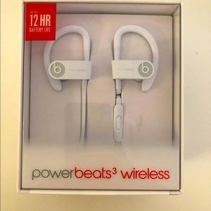 BRAND NEW POWERBEATS 3